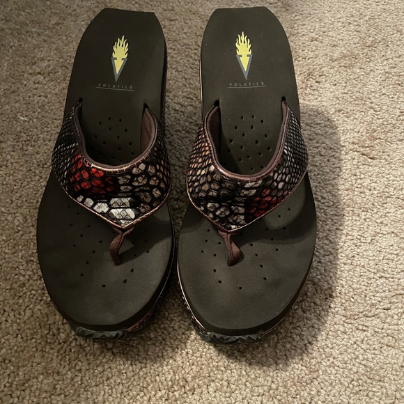 Volatile Wedge Flip Flops/Sandals Sz. 7